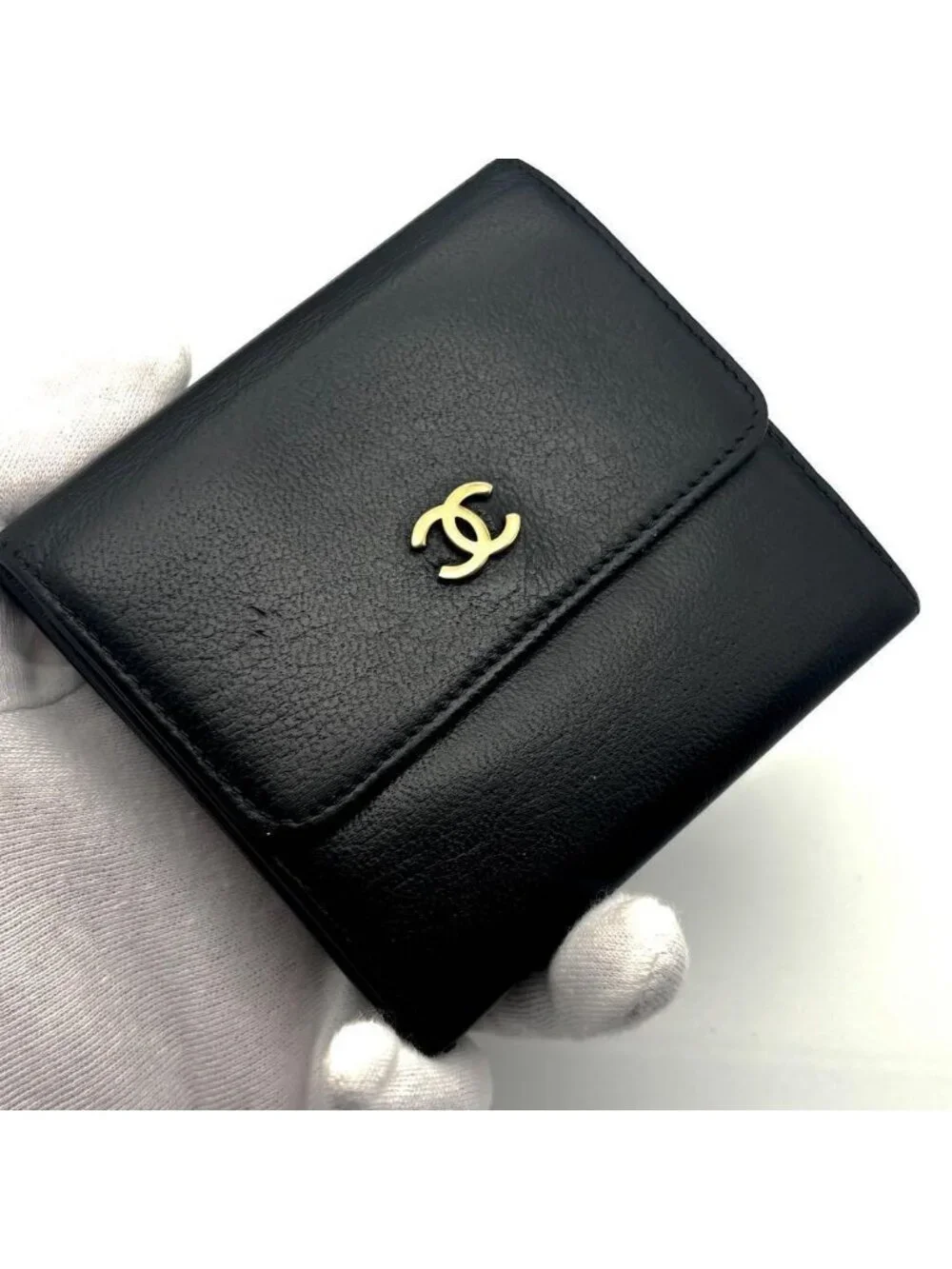 Chanel Wallet CC Logo Hook Trifold
